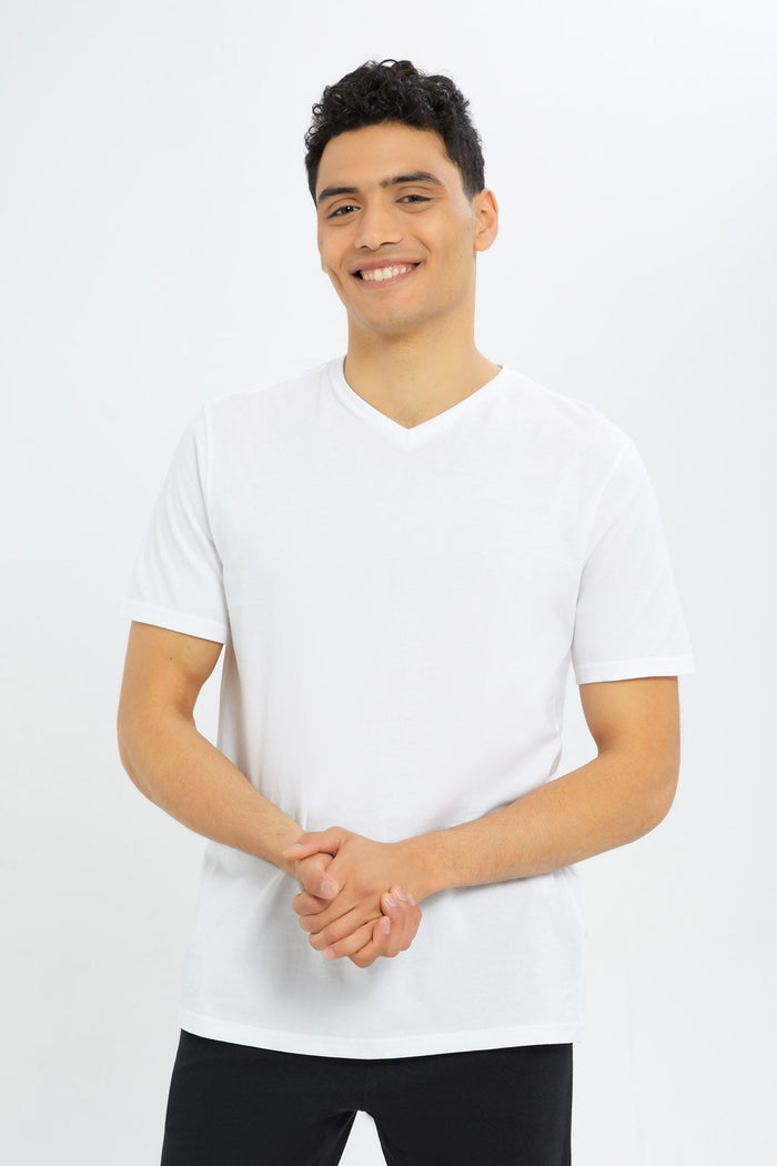 Redtag-White-V-Neck-Basic-T-Shirt-365,-Category:T-Shirts,-Colour:White,-Deals:4-FOR-40,-Deals:Sale,-Dept:Menswear,-Filter:Men's-Clothing,-FLAT40WK29,-H1:MWR,-H2:GEN,-H3:TSH,-H4:TSH,-Men-T-Shirts,-MQN,-Promo:TBL,-Season:365,-Section:Men,-TBL-Men's-