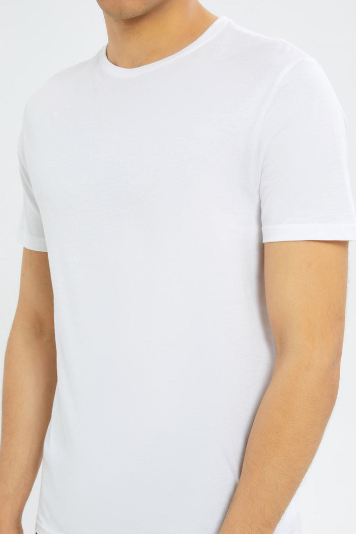 Redtag-White-Round-Neck-Basic-T-Shirt-365,-Category:T-Shirts,-Colour:White,-Deals:New-In,-Dept:Menswear,-Filter:Men's-Clothing,-H1:MWR,-H2:GEN,-H3:TSH,-H4:TSH,-Men-T-Shirts,-Non-Sale,-Promo:TBL,-Season:365,-Section:Men,-TBL-Men's-