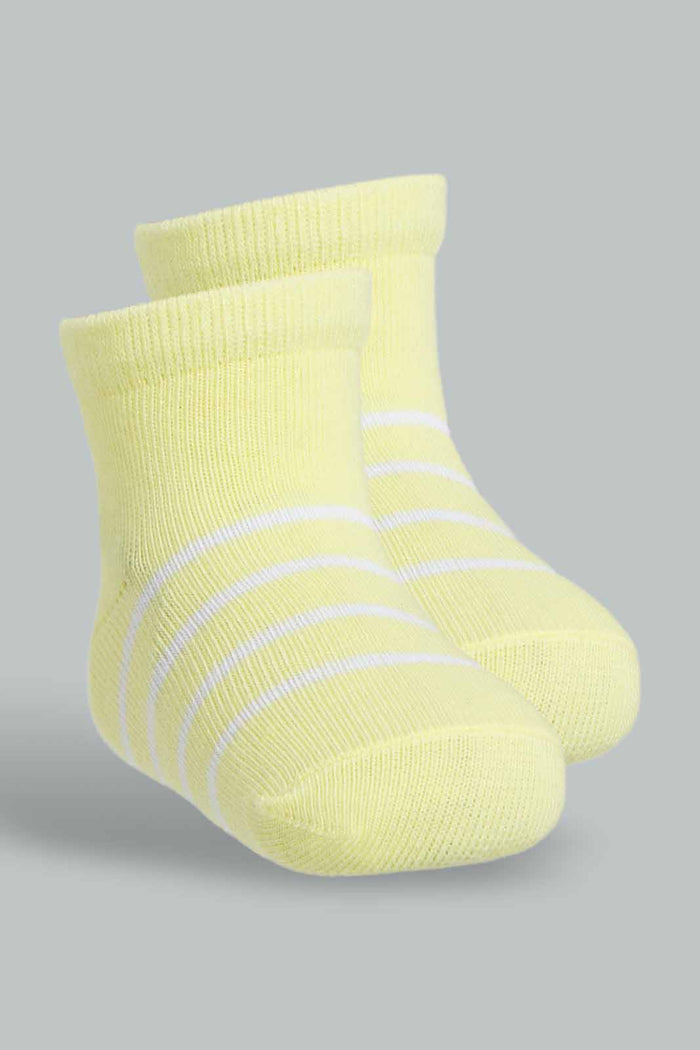 Redtag-Multi-Colour-4Pcs-Pack-Ankle-Length-Socks-365,-Category:Socks,-Colour:Assorted,-Deals:New-In,-Filter:Infant-Girls-(3-to-24-Mths),-ING-Socks,-New-In-ING-APL,-Non-Sale,-Section:Girls-(0-to-14Yrs)-Infant-Girls-3 to 24 Months