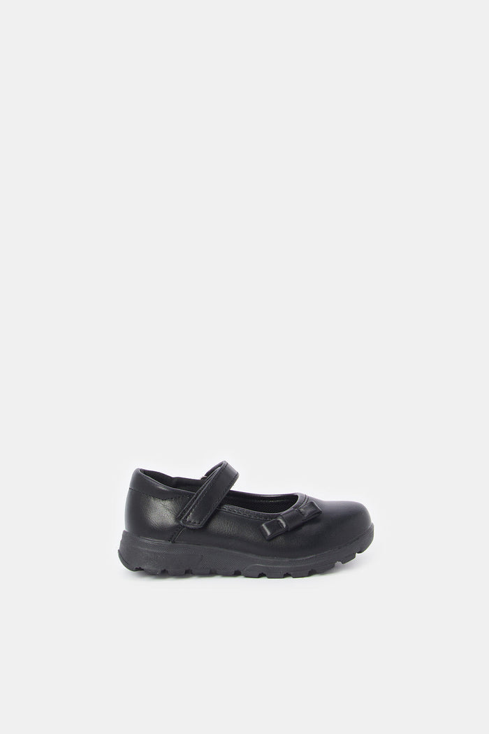 Redtag-Black-Bts-Velcro-Strap-Mary-Jane-BTS23,-Category:Shoes,-CHR,-Colour:Black,-Deals:New-In,-Filter:Girls-Footwear-(3-to-5-Yrs),-GIR-Shoes,-New-In-GIR-FOO,-Non-Sale,-ProductType:Loafers,-Section:Girls-(0-to-14Yrs),-W23O-Girls-3 to 5 Years